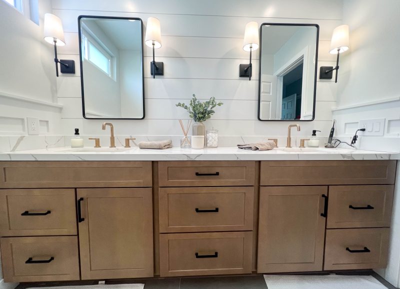Dual-sink-master-bathroom-vanity