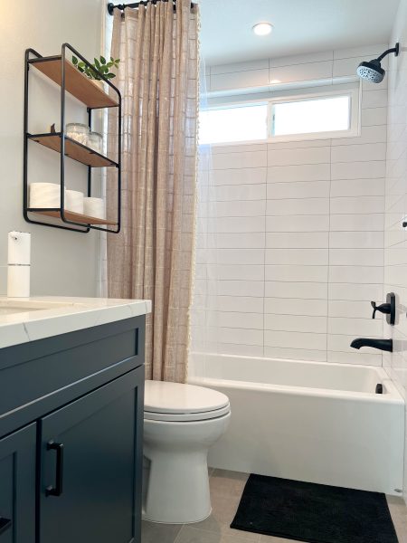 Navy-White-Bathroom-Design