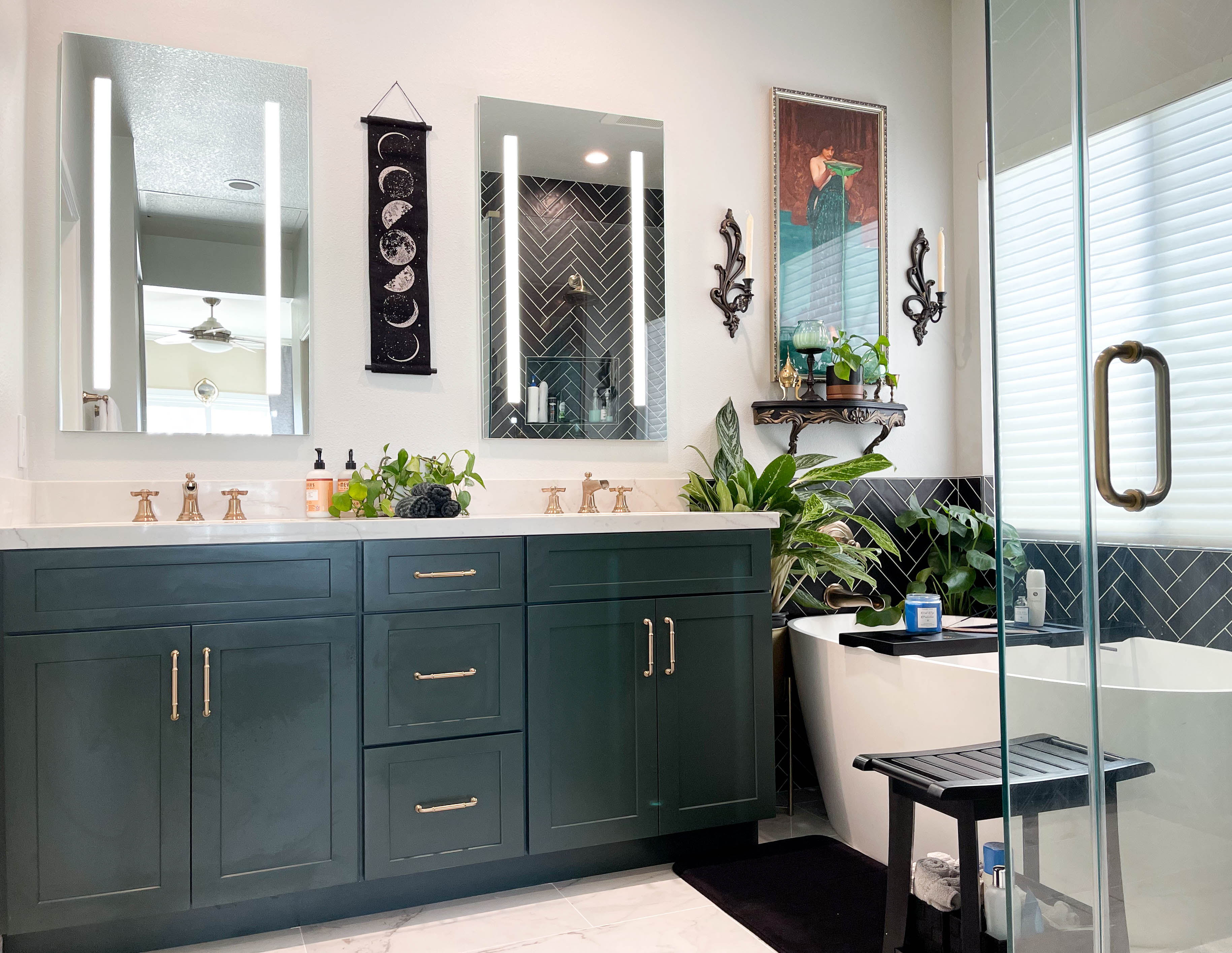 Transitional-black-and-green-bathroom