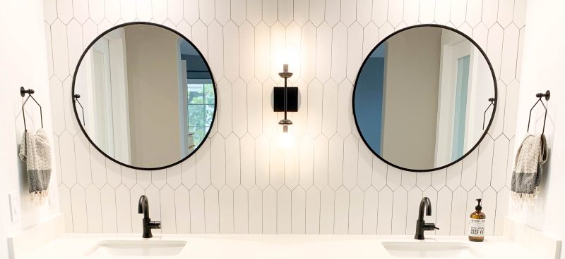 Matte-Black-bathroom-Accessories