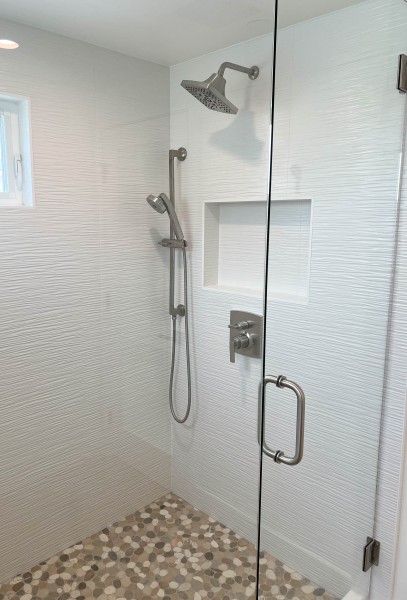 Modern-Coastal-Shower-Design