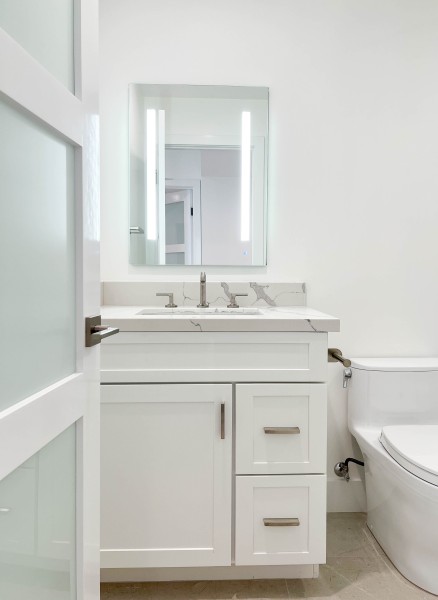 Robern-Medicine-Cabinets