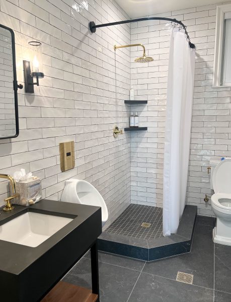 Guest-Bathroom-with-White-Subway-Tile