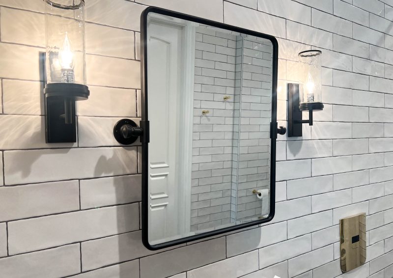 Matte-black-bathroom-accessories