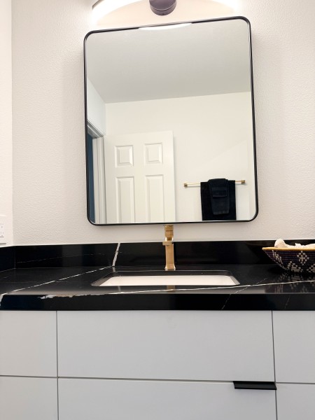 Masculine-and-Modern-Bathroom-Vanity