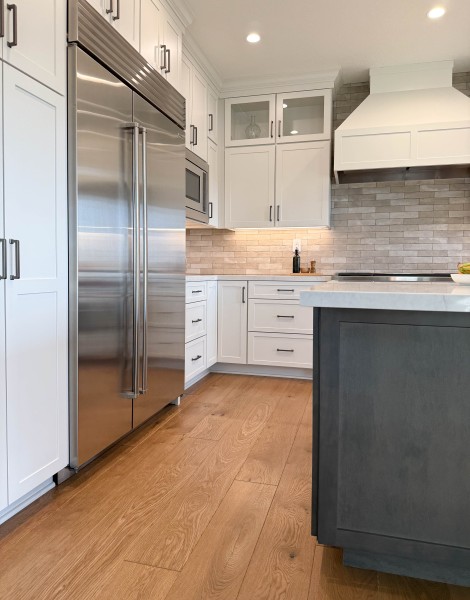 Shaker-Style-Kitchen-Cabinetry