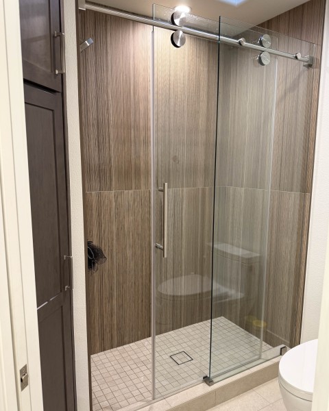 Guest-Bathroom-Shower-Design