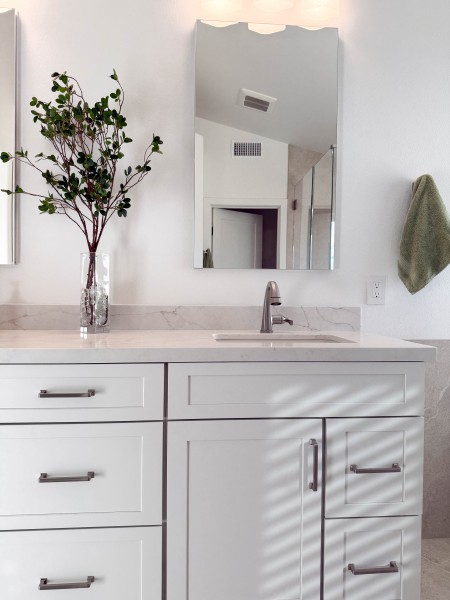Neutral-bathroom-cabinetry