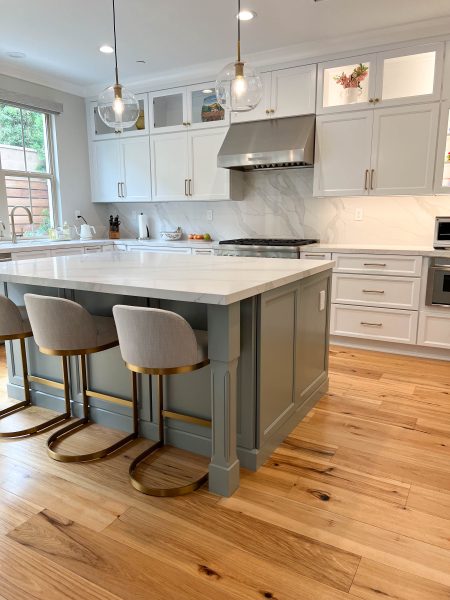 Light-Grey-Kitchen-Island