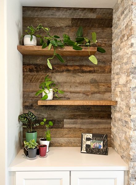 Reclaimed-Wood-Feature