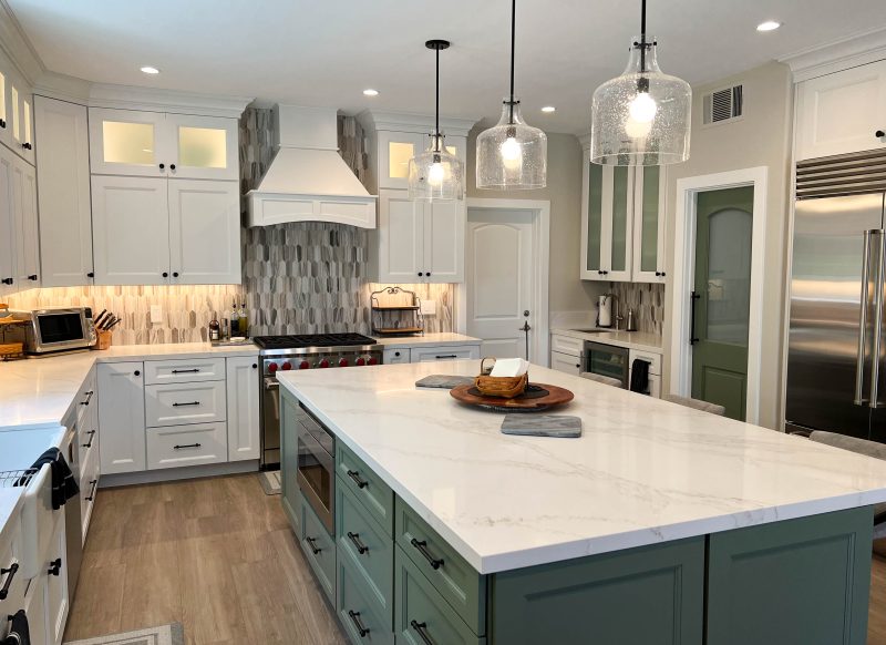 White-Green-Kitchen-Design