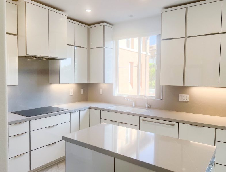 Clean-Modern-Kitchen-Design