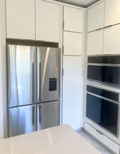 White-High-Gloss-Cabinetry