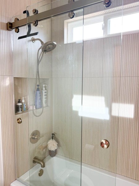 Reeded-Shower-Tile
