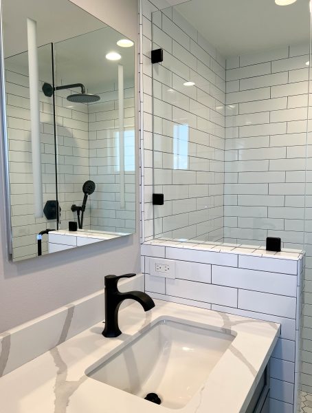 Matte-Black-Bathroom-Fixtures