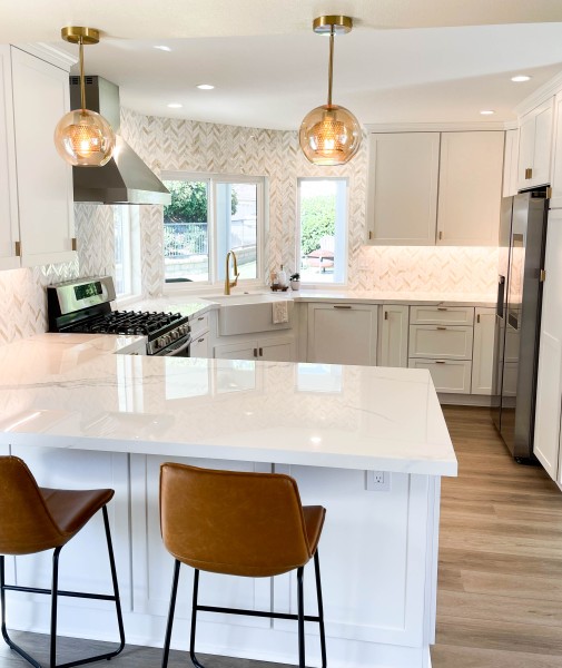 Midcentry-modern-kitchen