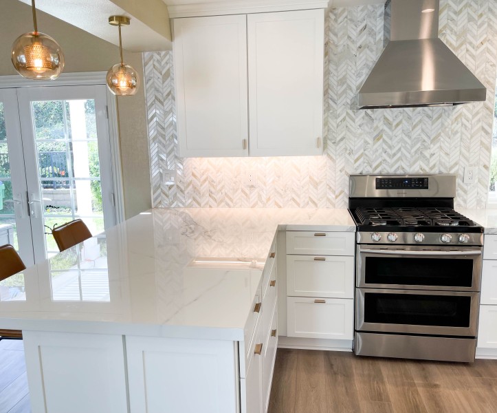 Midcentury-transitional-design