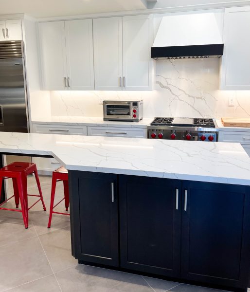 Slab-backsplash