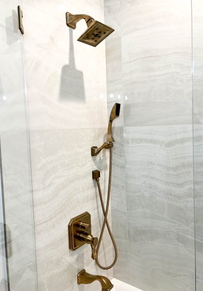 Gold-tone-bathroom-accessories