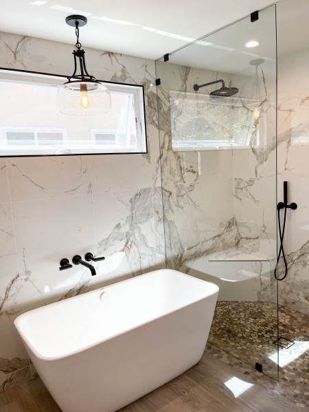 Modern-freestanding-tub