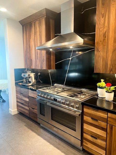 Luxury-Stainless-Steel-Appliances