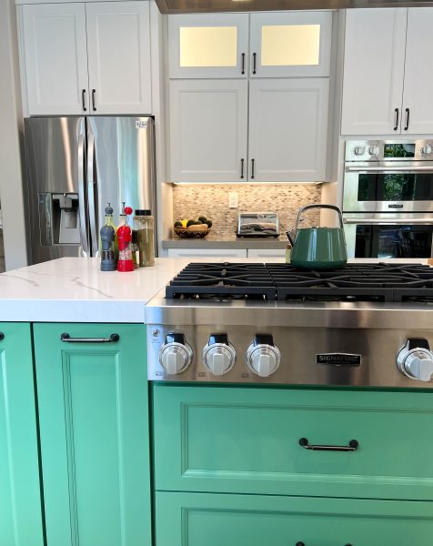 Bright-green-kitchen-island