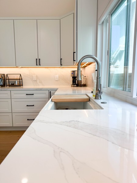 Stainless-Steel-Kitchen-Faucet
