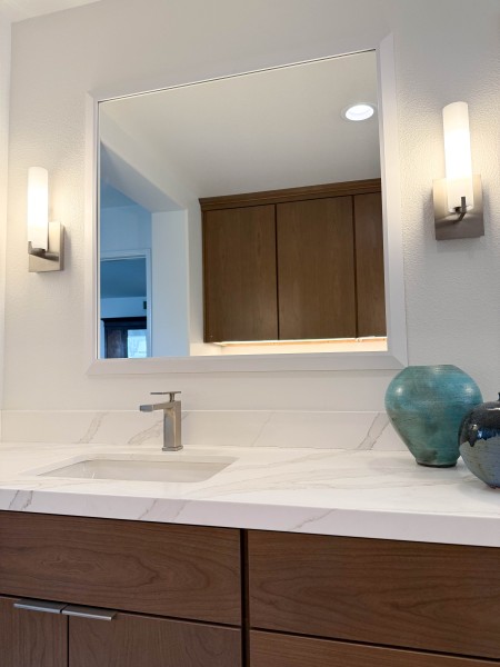 Wood-Tone-Primary-Bathroom-vanity