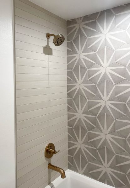 Gold-Accessories-and-Matte-Porcelain-Tile