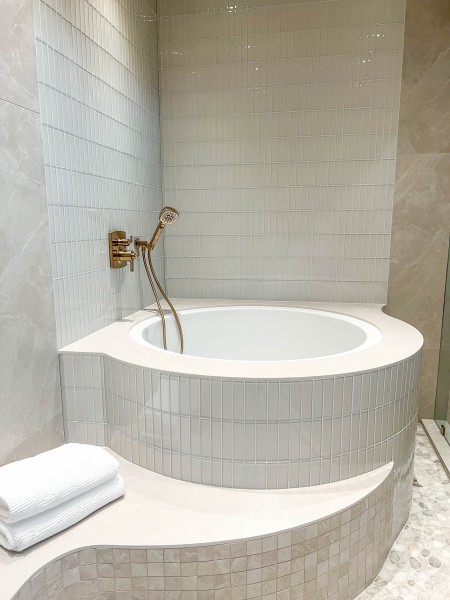 Japanese-Style-Tub-Design