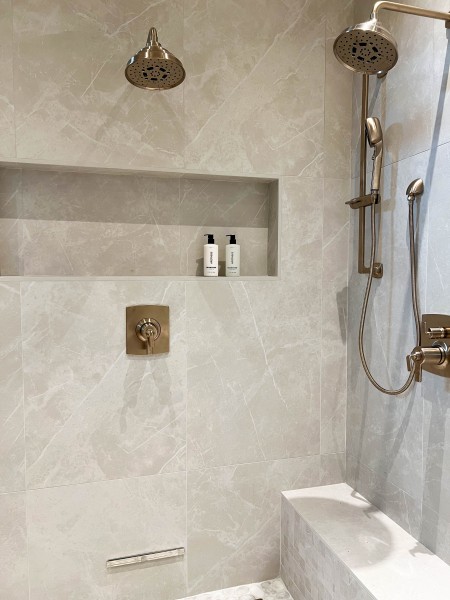 Luxe-Gold-Shower-Fixtures