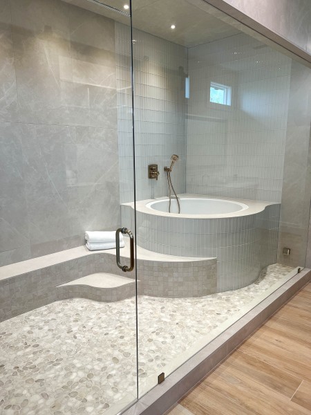 Quiet-Luxury-Shower-Design