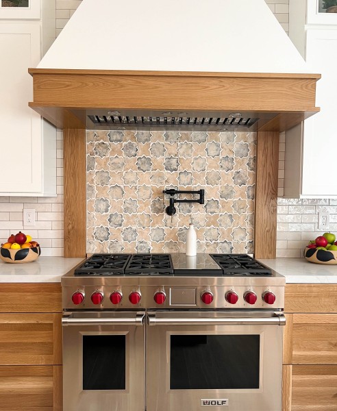 White-Oak-Kitchenn-cabinetry