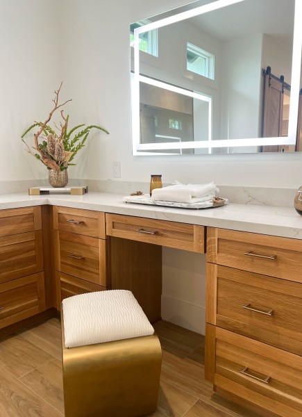 White-Oak-Primary-Bath-Vanity-Design
