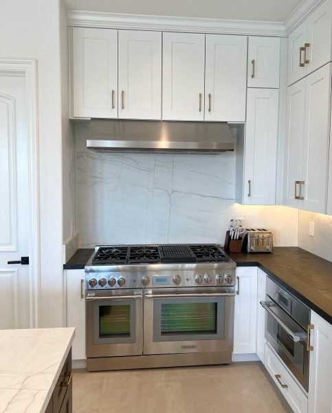 Full-Slab-Backsplash