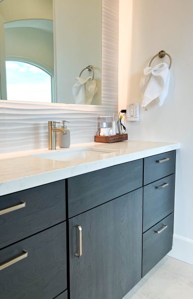 Wavy-Vanity-Backsplash-Tile