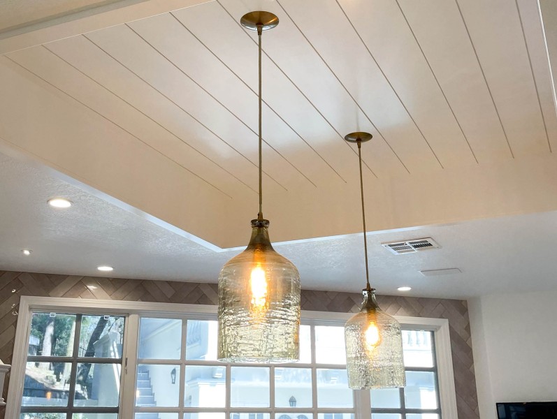 Shiplap-ceiling-detail