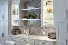 Grey-Patterned-Backsplash