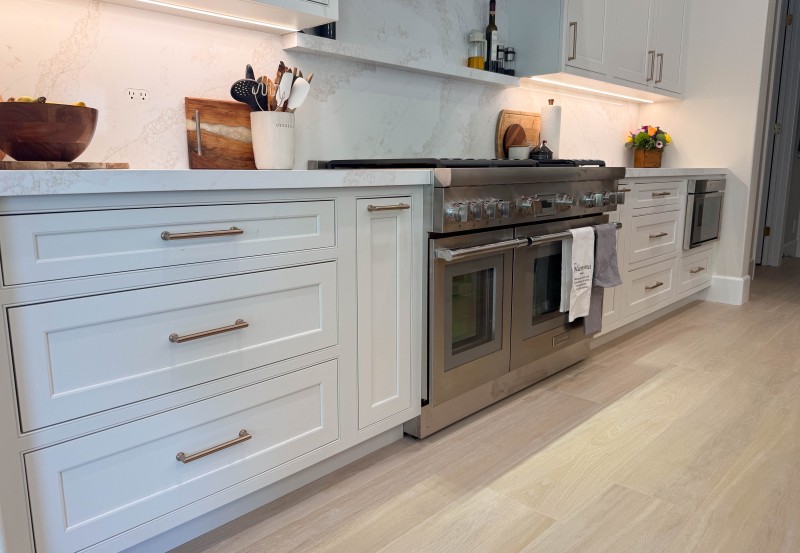 Soft-White-Inset-Cabinets-in-Kitchen