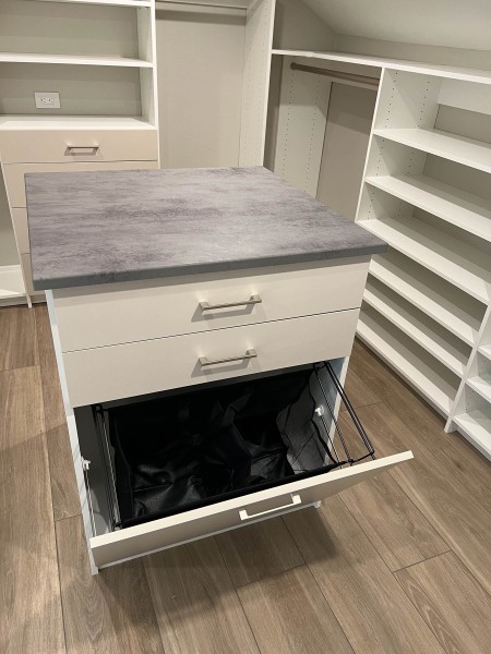 Closet-Island-with-Hamper