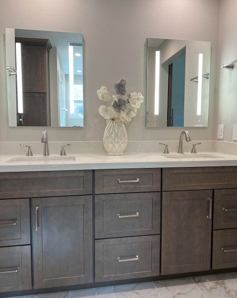 Netural-Wood-Tone-Primary-Retreat