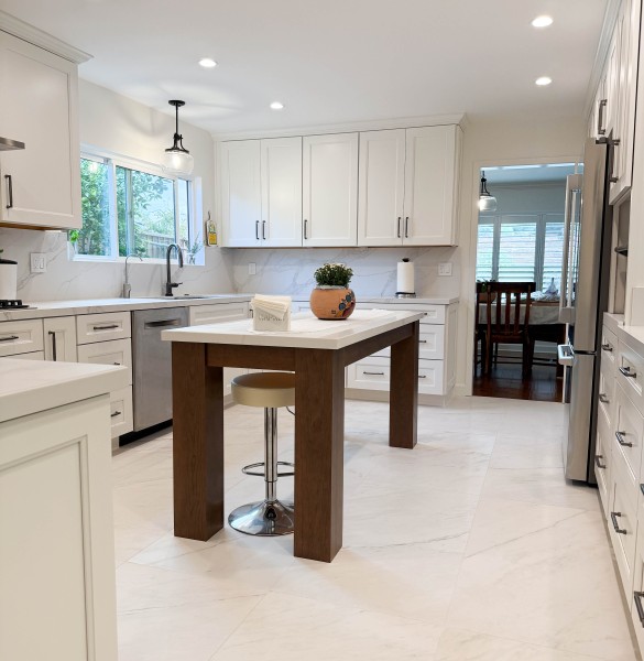 Bright-Kitchen-Design