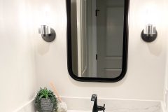 Black-Bathroom-Accessories