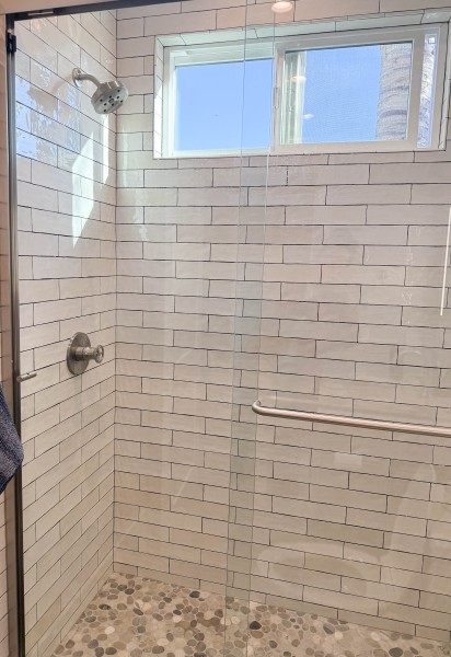 Modern-Subway-Shower-Tile