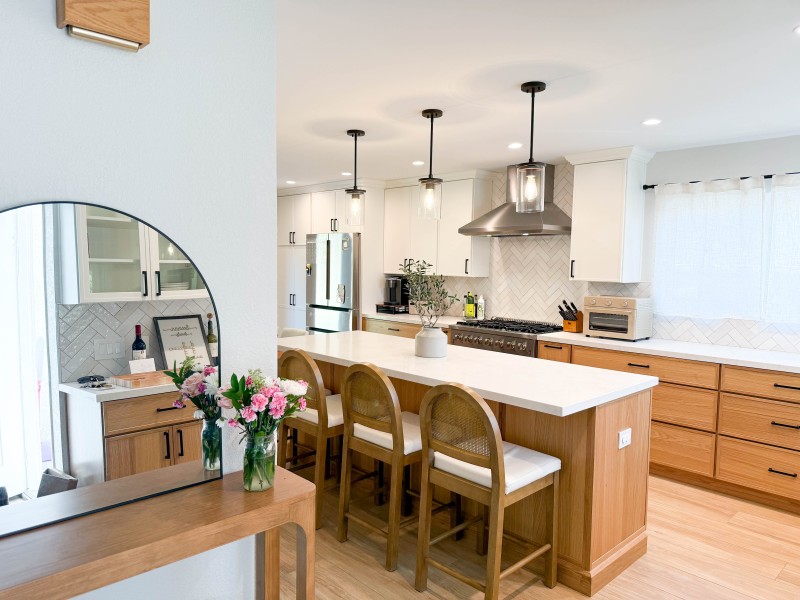 White-Oak-Kitchen-Design