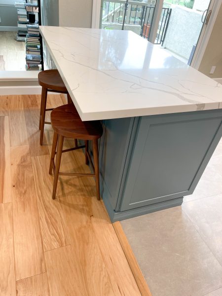 Blue-kitchen-island-design