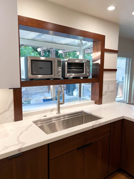 Custom-Appliance-Shelving