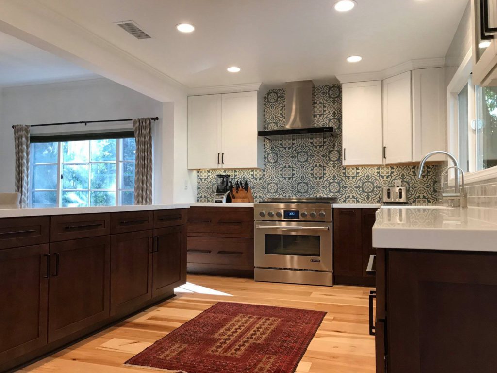 local home remodelint contractors mix grey and blue tile in Lake Forest kitchen