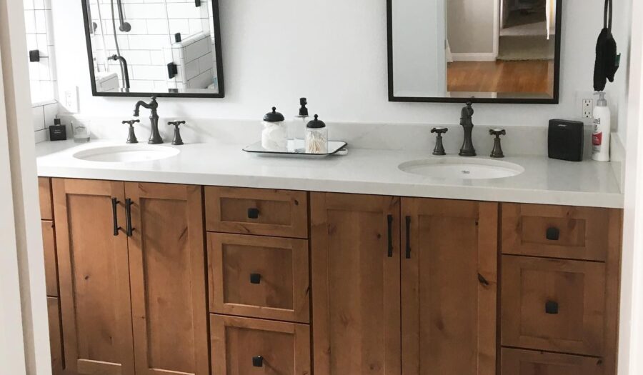Orange County bathroom designers update Forest Hills bathroom with ranch details