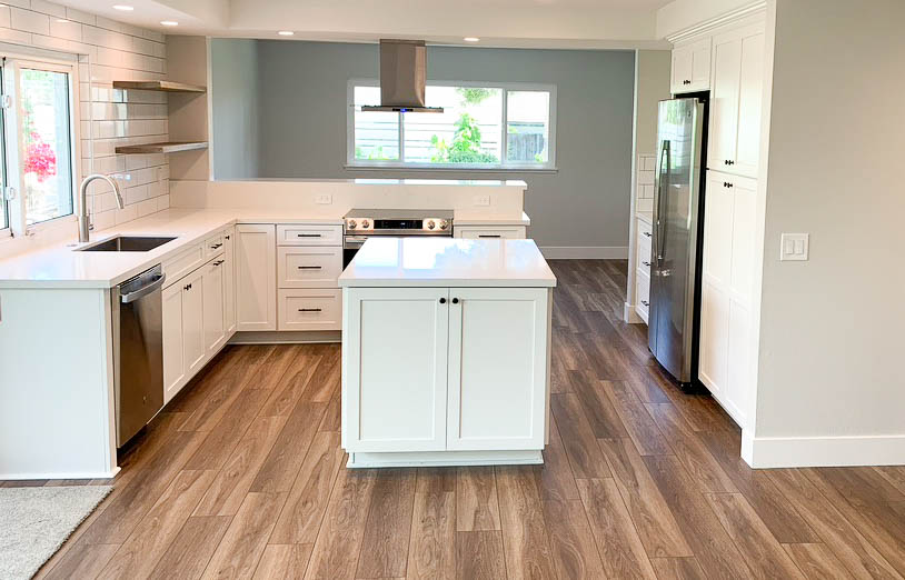 https://www.inspiredremodels.com/wp-content/uploads/2022/12/Open-Concept-Irvine-Kitchen.jpg